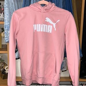 Pink Puma Hoodie💓 (MOVING SALE! NEED EVERYTHING GONE!)